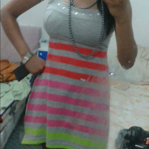 Summer dress - Picture 3 of 7